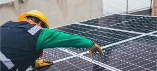 Limpieza de paneles solares