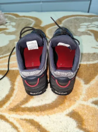 Zapatillas Montaña Quechua Talla 42