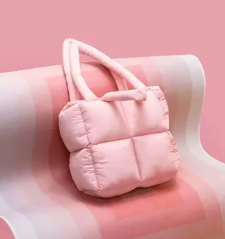 Bolso de mano acolchado rosa