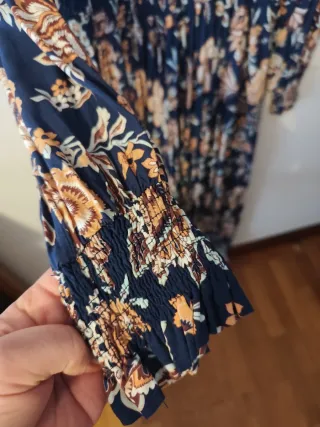 Vestido largo floral con vuelo