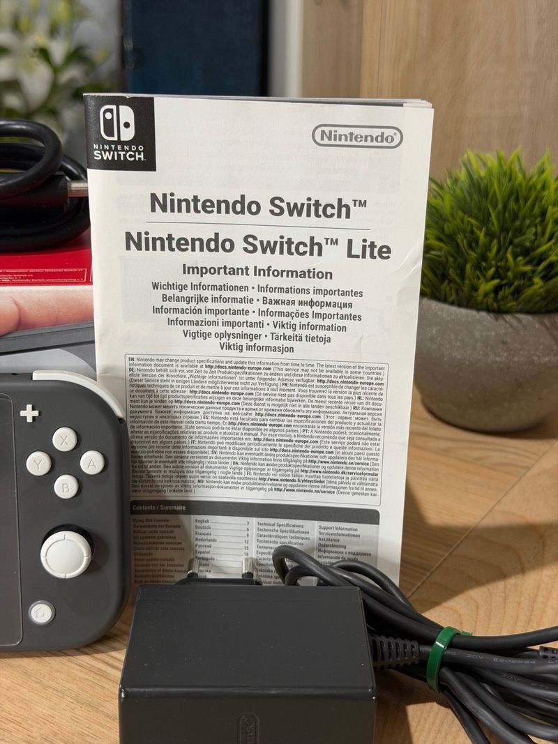 Nintendo Switch Lite Gris afbeelding 8