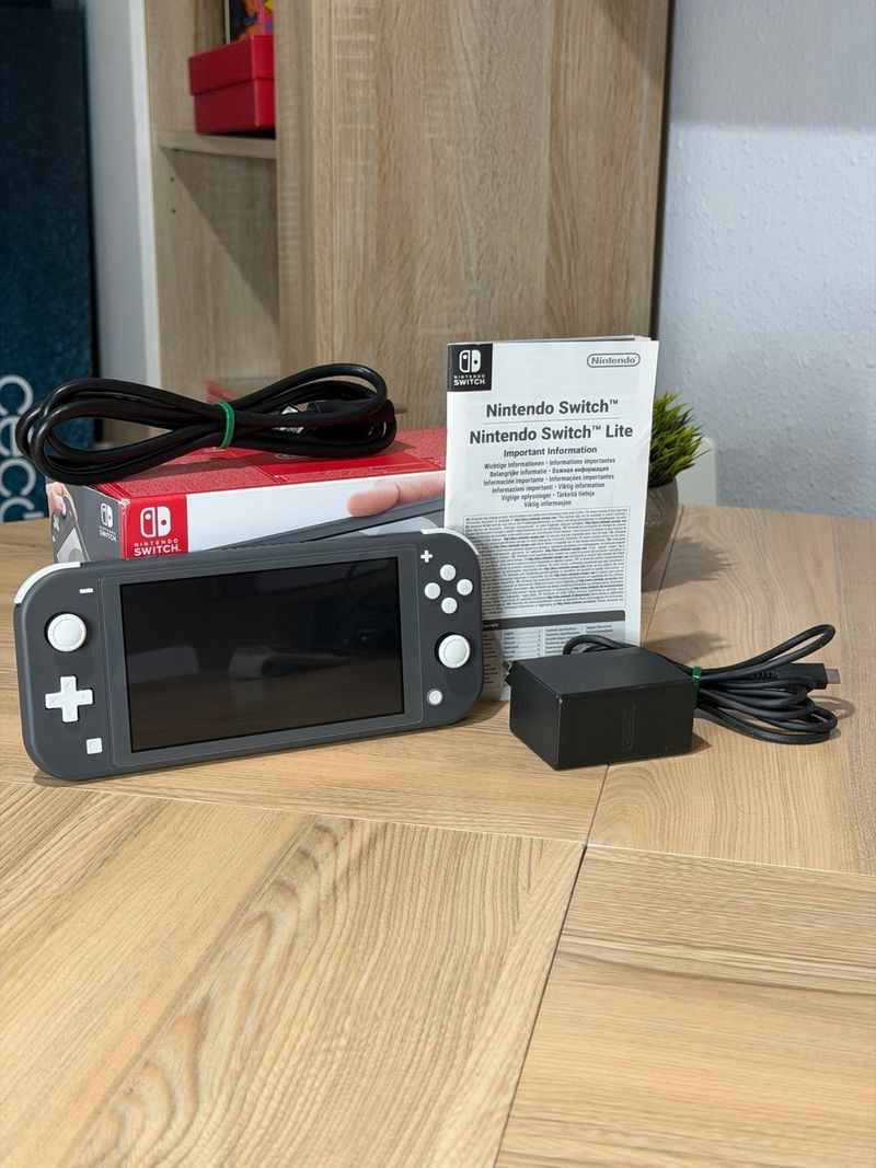 Nintendo Switch Lite Gris afbeelding 2