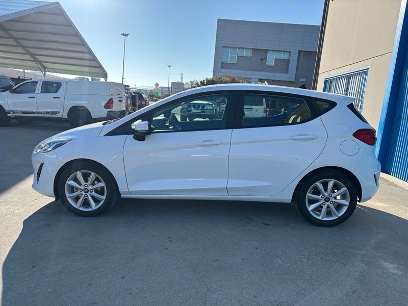 Ford Fiesta 2021, foto 7