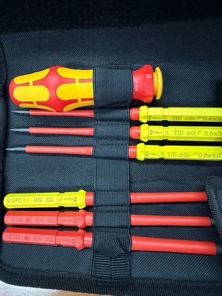 Juego destornillador eléctrico 1000V