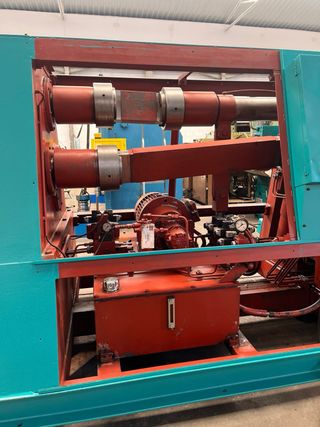 Curvadora de chapa SERTOM