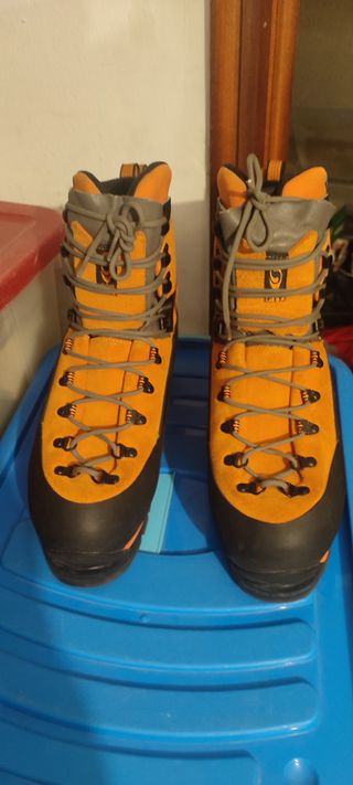 Bota Alpinismo Salomon Gore-Tex 45eu 29cm