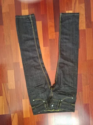 Pantalón vaquero Desigual negro