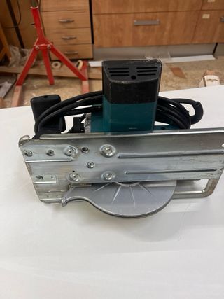 Sierra circular Virutex SR90J