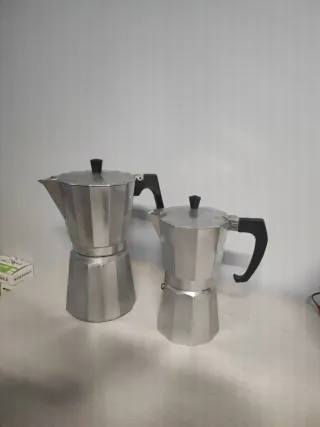 Última oferta 2 cafeteras grande y mediana