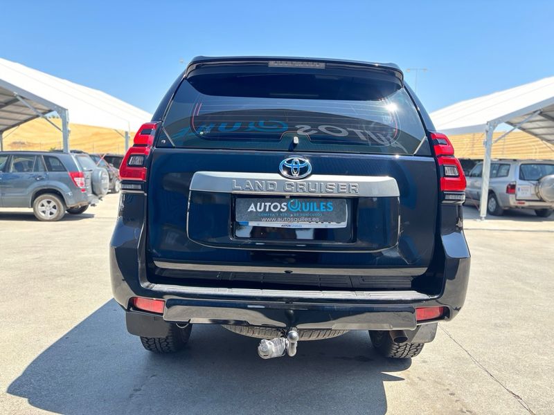 Toyota Land Cruiser 2019, foto 8