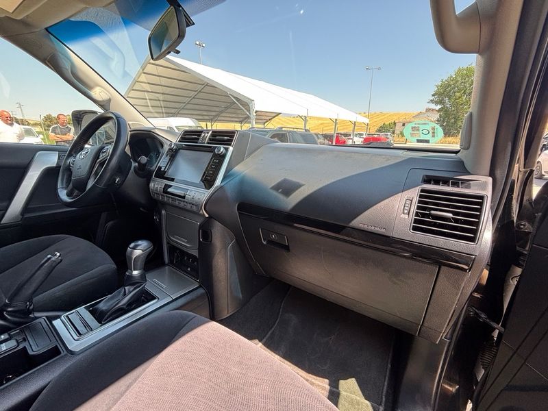 Toyota Land Cruiser 2019, foto 20