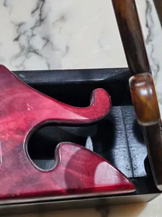 Caja de madera decorativa