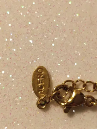 Collar con dije de Elefante Acero Dorado