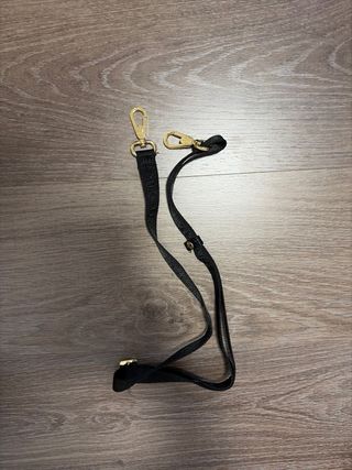 Bolso Tous gris con monedero y correa