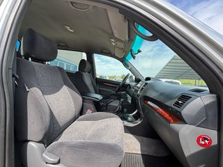 Toyota Land Cruiser 2005