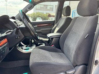 Toyota Land Cruiser 2005