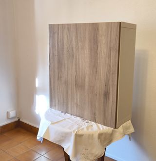 Estantería Ikea Besta de pared, con puerta