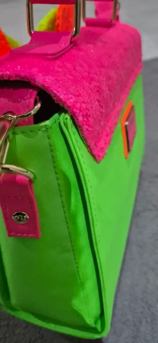 Bolso infantil con orejas y lazo