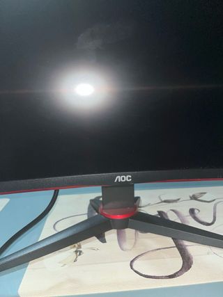Monitor Curvo AOC Negro y Rojo