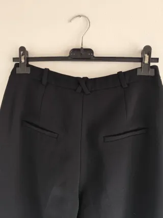 Pantaloni neri Mango Basic taglia M