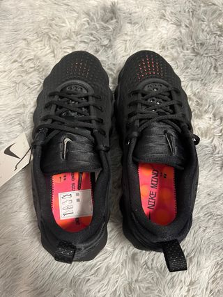 Nike Mind 002 Black Hyper Crimson W 42.5 | Comfort