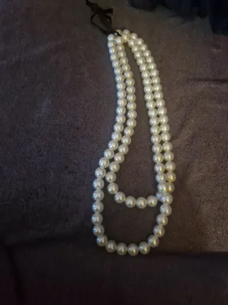 Collar de perlas de 2 vueltas.