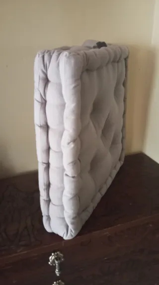 Cojín asiento acolchado gris