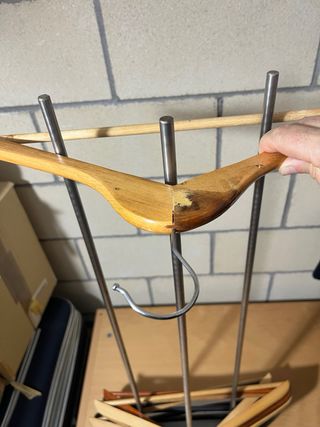 Organizador de perchas madera y metal