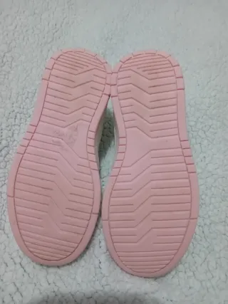 Primark Sneakers Bambina N.30+regalo ciabattine