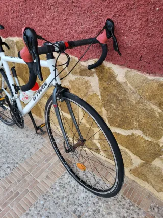Bicicleta B'twin Triban 3 Blanca