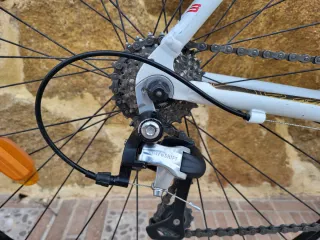 Bicicleta B'twin Triban 3 Blanca