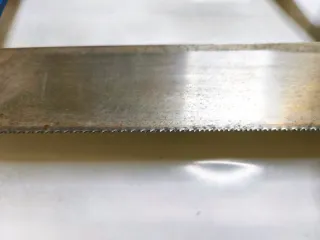 Ingletadora con sierra