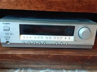 Receptor AV Onkyo TX-SR303E Plata
