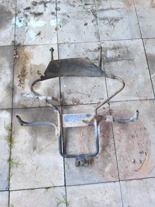 Soporte Rueda Repuesto Nissan Patrol