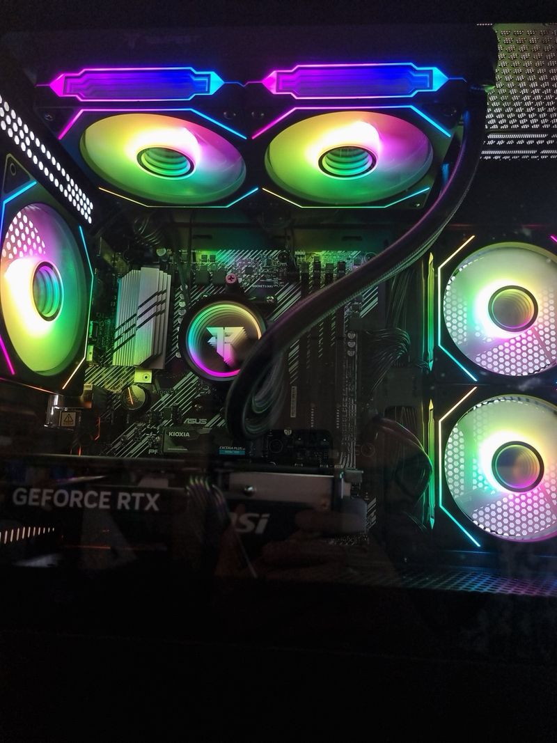 PC Gaming RTX 5060TI 16GB, Ryzen 7 5800X, 32GB RAM afbeelding 7