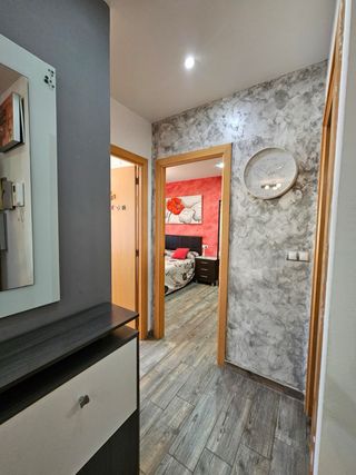 Se aquila una habitación o la vivienda integra