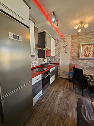 Se aquila una habitación o la vivienda integra