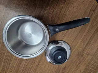 Olla y cazo, junto o separado