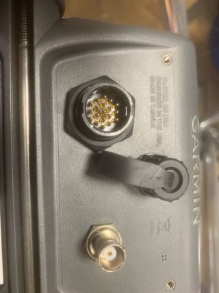 Garmin GPSMAP 421 Chartplotter con carta