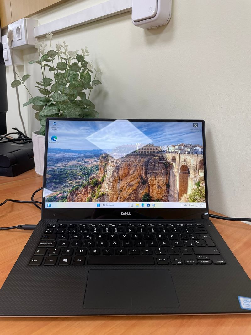 Dell XPS 13 9350 -80560-