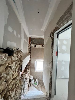 Oficial de reformas integrales