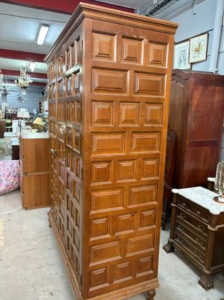 ARMARIO CASTELLANO