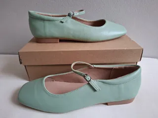 Bailarinas verdes nuevas