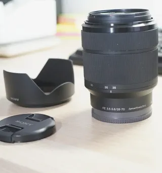 Objetivo Sony FE 3.5-5.6/28-70 OSS