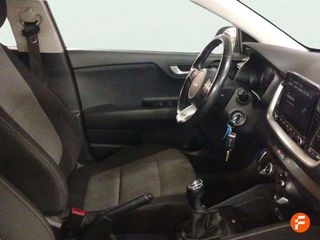 Kia Stonic 1.0 T-GDi 74kW (100CV) MHEV iMT Concept