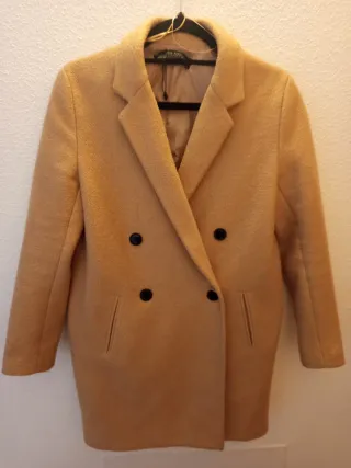 Gabardina Zara Beige Doble Botonadura