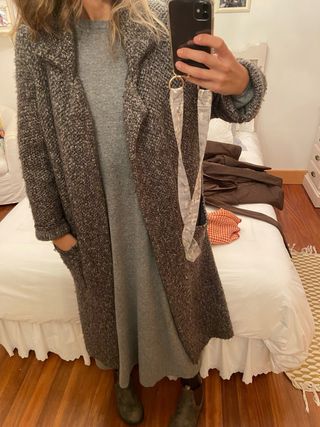 Cárdigan largo tejido gris