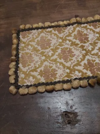 Runner o mantovana da tavolo tessuto