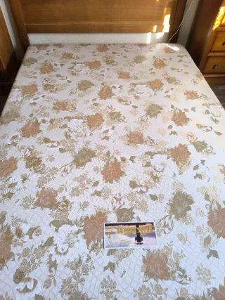 Base tapizada Pikolin