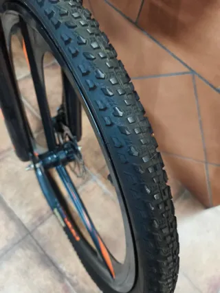 Bicicleta Montaña 29 Negra/Naranja